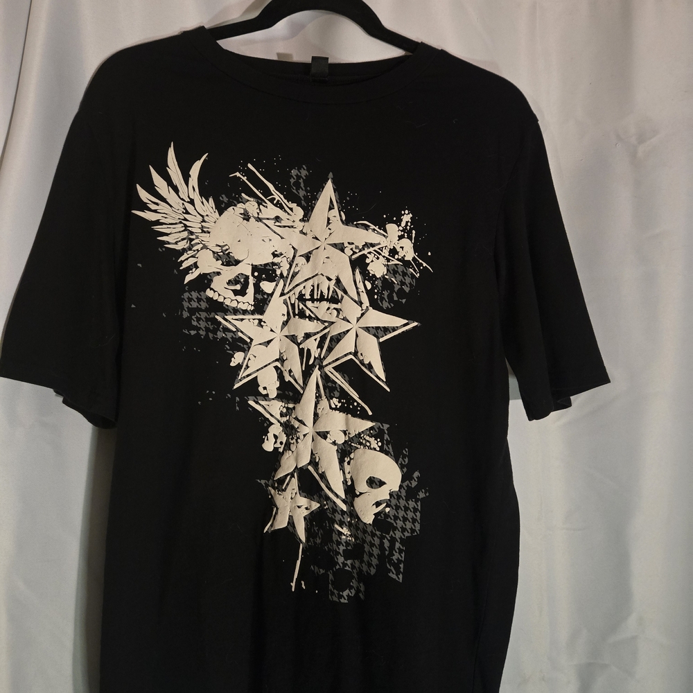 SHEIN Black Tee with Star and Skull Design
